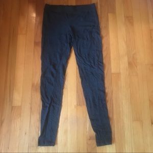 grey leggings